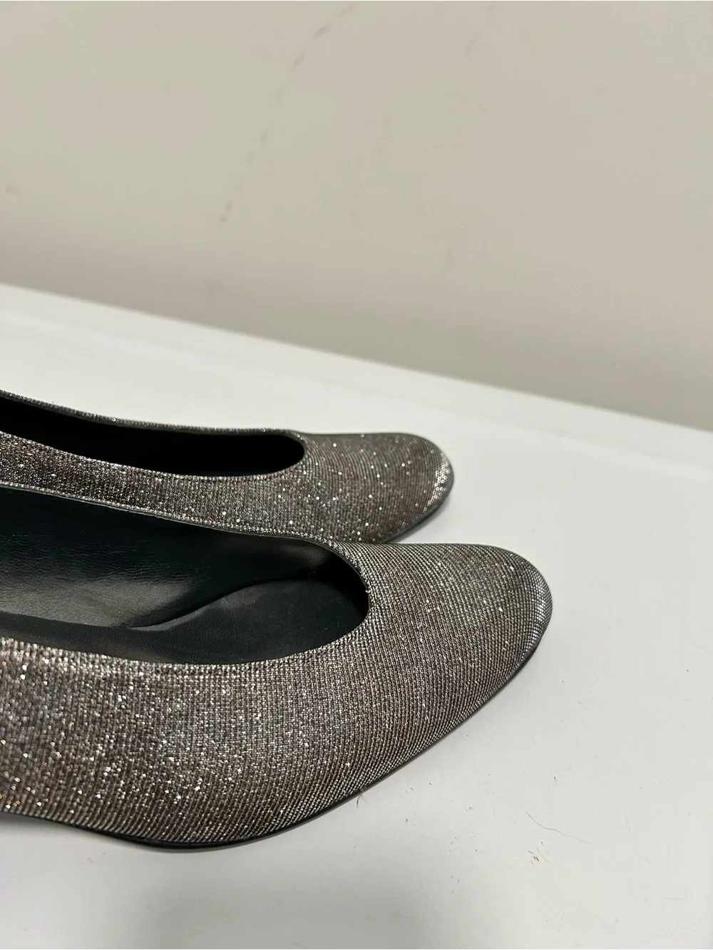 Stuart Weitzman Sparkly Silver Gold Heels Size 10N Narrow